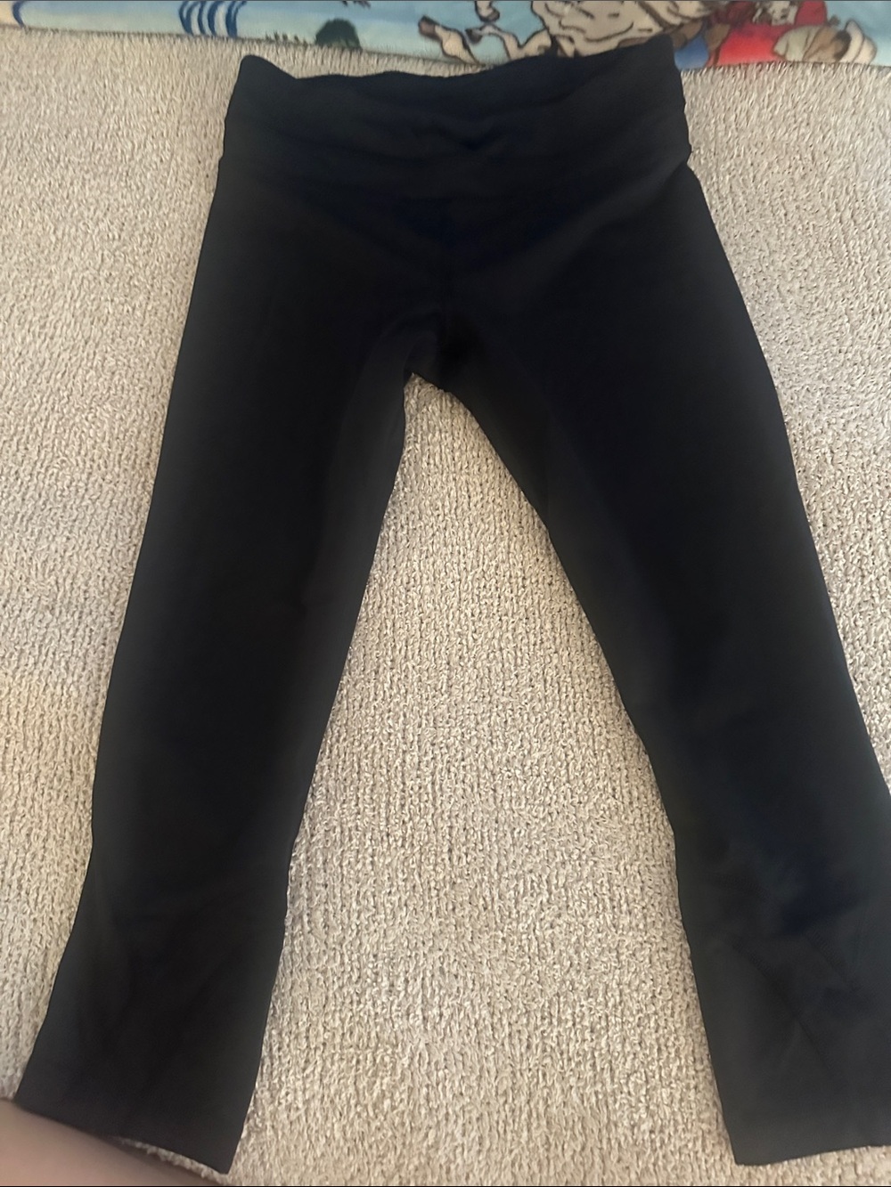 Lululemon size 6 black leggings. 22’ inseam, great condition
